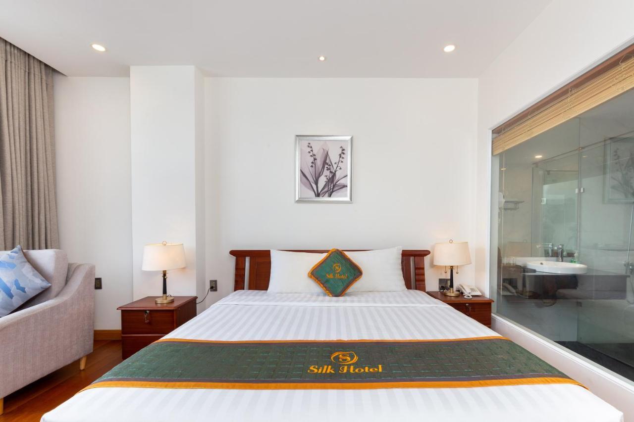 Khách sạn Silk Hong Ha Airport TP. Hồ Chí Minh