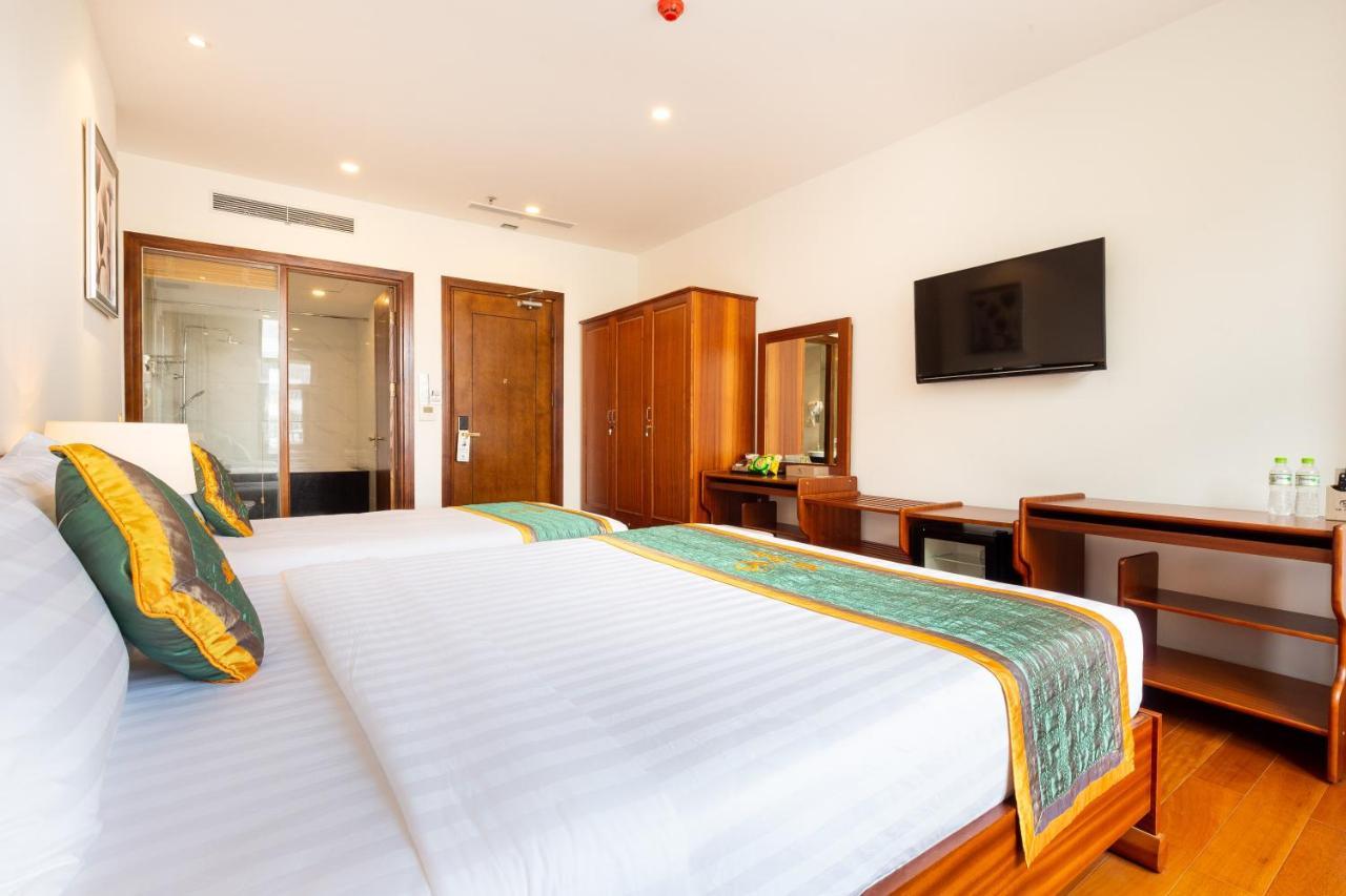 Khách sạn Silk Hong Ha Airport 3*